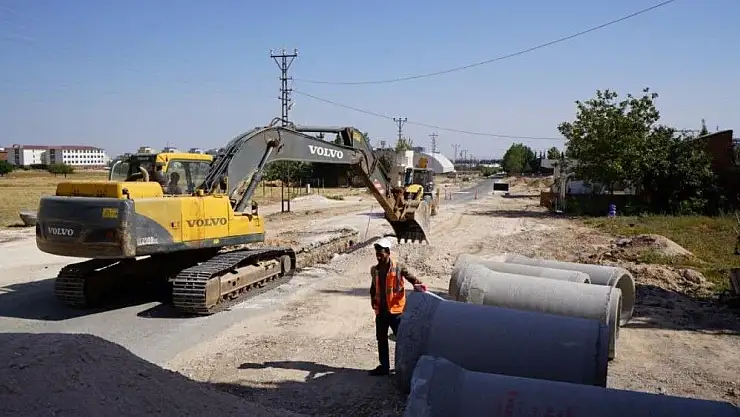 'Türmüz yolunda altyapı çalışması yapılıyor'