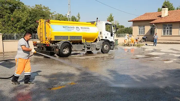 'Okulların bahçesi yeni eğitim öğretim yılına hazır'
