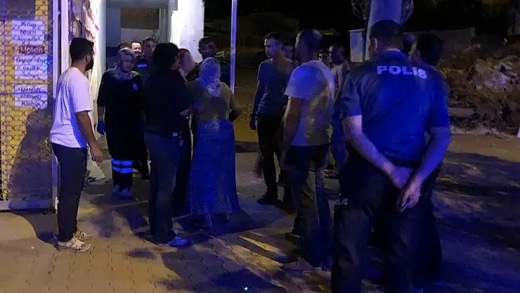 'İntihar teşebbüsünde bulunan kadını polis ikna etti'