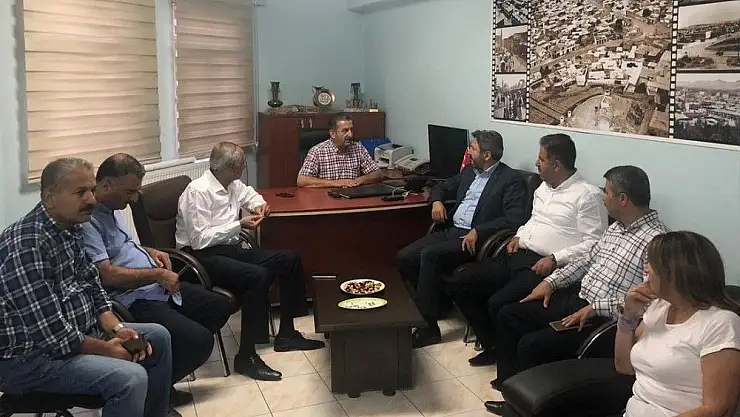 'Milletvekilleri kent konseyi yönetimi ile bir araya geldi'
