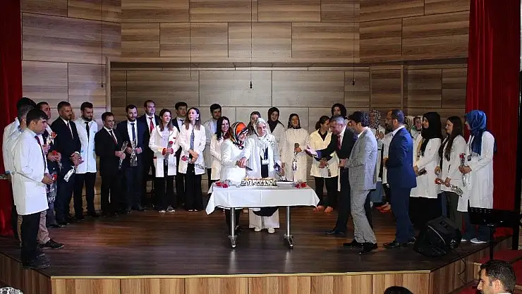 'İkra Kolejinde eğitim öğretim dönemi açılışı'