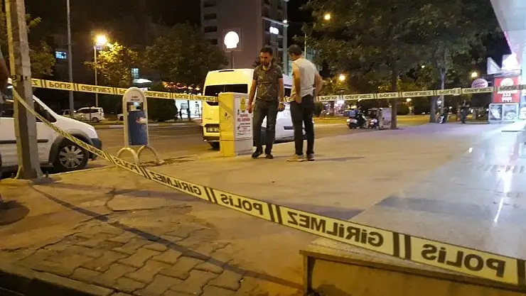 'Maganda kurşunu iş yerinin camına isabet etti'