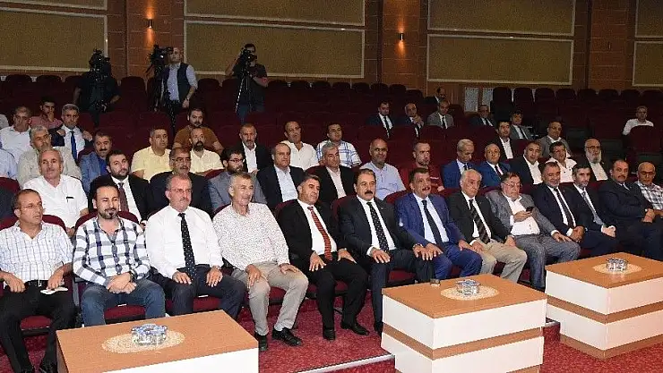 'Hicarcıklıoğlu´ndan ekonomik kriz değerlendirmesi'