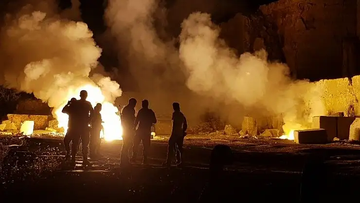'Mermer ocağındaki patlayıcı yandı'