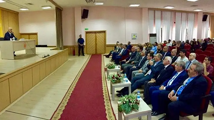 'İnönü´de konferans ve aşure etkinliği'