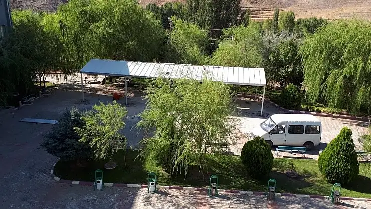 'AK Parti Milletvekili Boyraz memleketi Gürün´e desteklerini sürdürüyor'