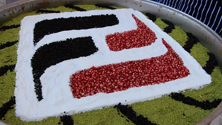 'Final Okullarında aşure programı'