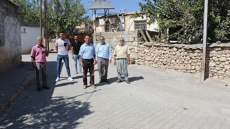 'SİT alanı üzerindeki mahalleye kilitli taş'