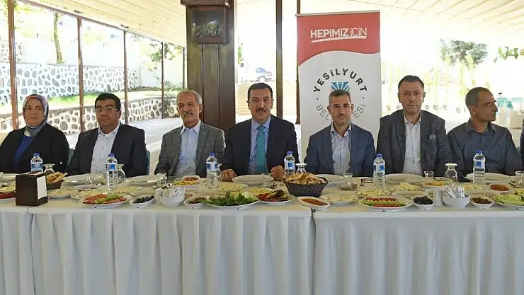 'Milletvekili Tüfenkci, hukuk öğrencileriyle bir araya geldi'