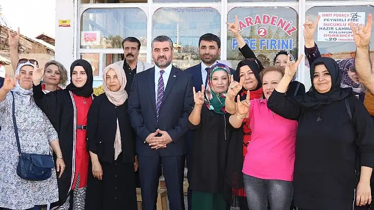 'MHP İl Kadın Kollarından aşure etkinliği'