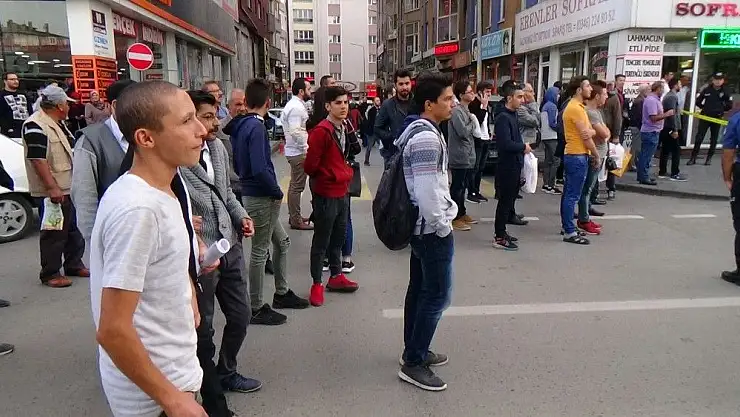 'Vatandaşın bomba merakı polisi çileden çıkarttı'