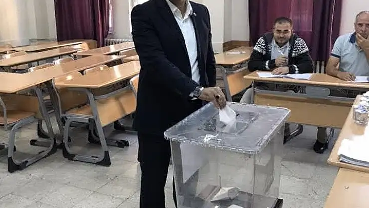 'Eğitim Bir-Sen Besni İlçe Başkanlığı seçimi gerçekleşti'