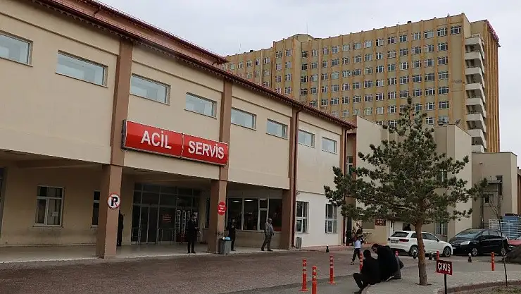 'Oyun oynarken balkondan düşen bebek yaralandı'