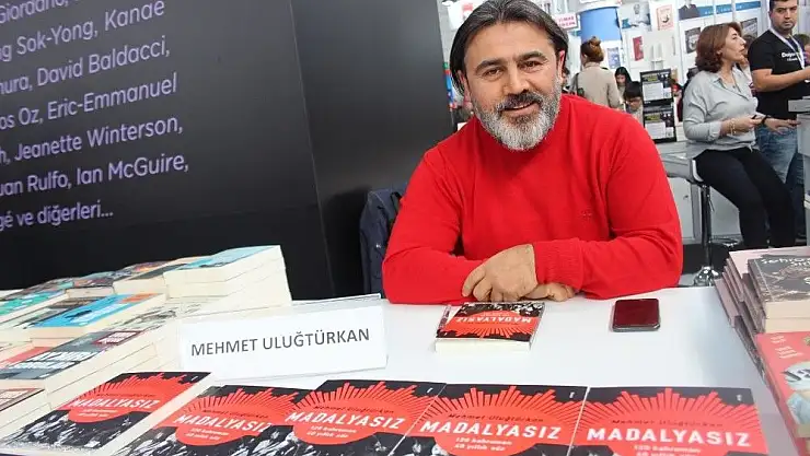 'Madalyasız romanının yazarı Kahramanmaraş´a geliyor'