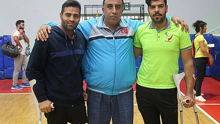 'Büyükşehir Ampute´ye 2 İranlı'