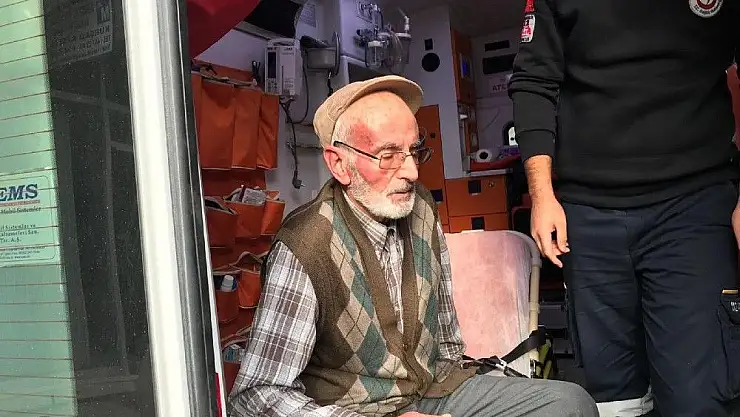 'Yaşlı adam alevlerin içerisinden kurtarıldı'