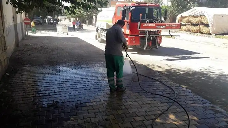 'Temizlik ekipleri rutin sabah temizliğine devam ediyor'