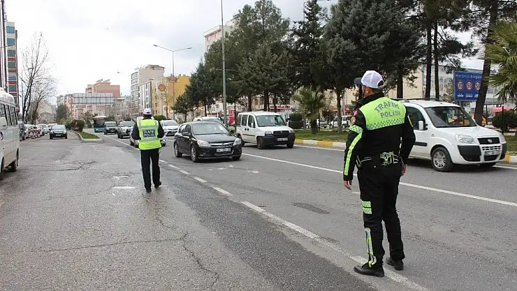 'Adıyaman´da trafik uygulamaları devam ediyor'