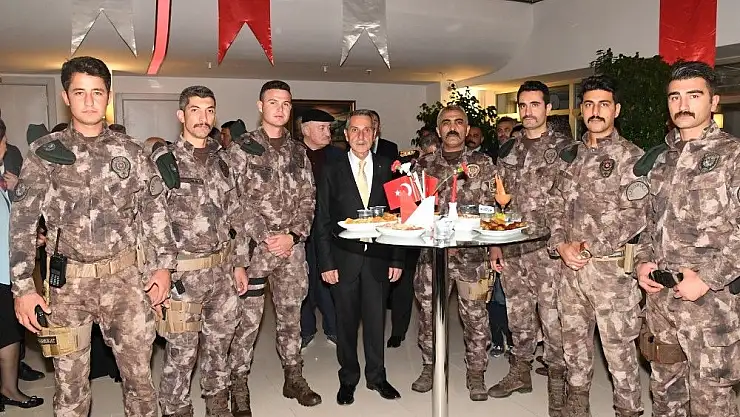 'Adıyaman´ın tüm renkleri Cumhuriyet resepsiyonunda buluştu'