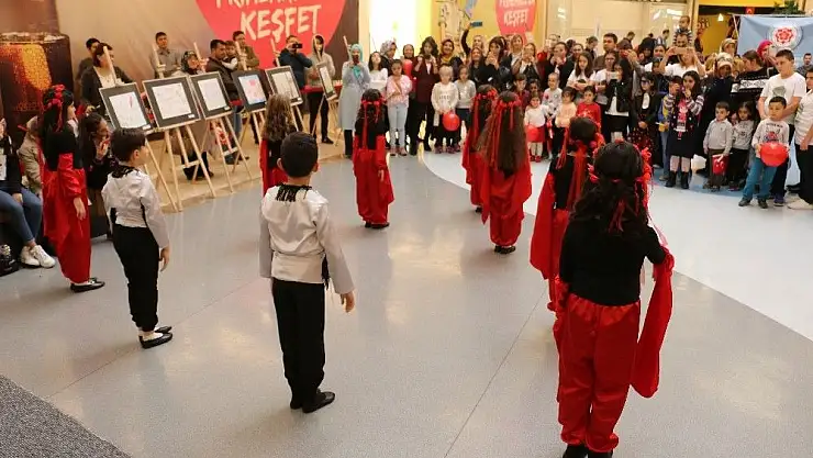 'Cumhuriyet Üniversitesi Vakfı Okulları´nda bayram coşkusu'