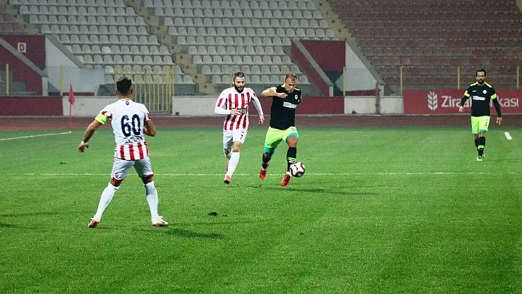 'Ziraat Türkiye Kupası: Kahramanmaraşspor: 3 - Atiker Konyaspor: 0'