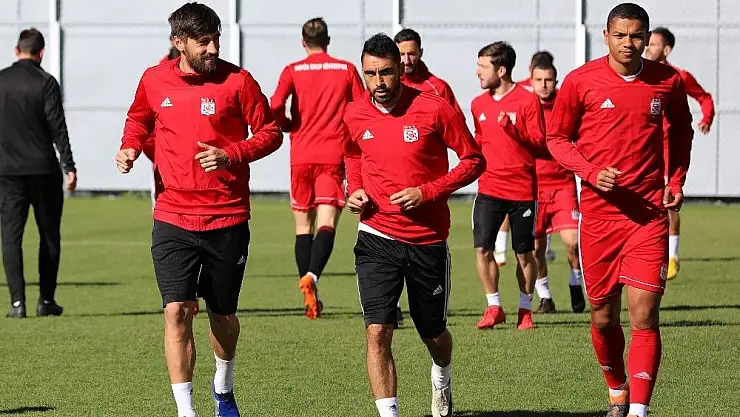 'Tamer Tuna: ''Kazanarak devam etmemiz gerekiyor'''