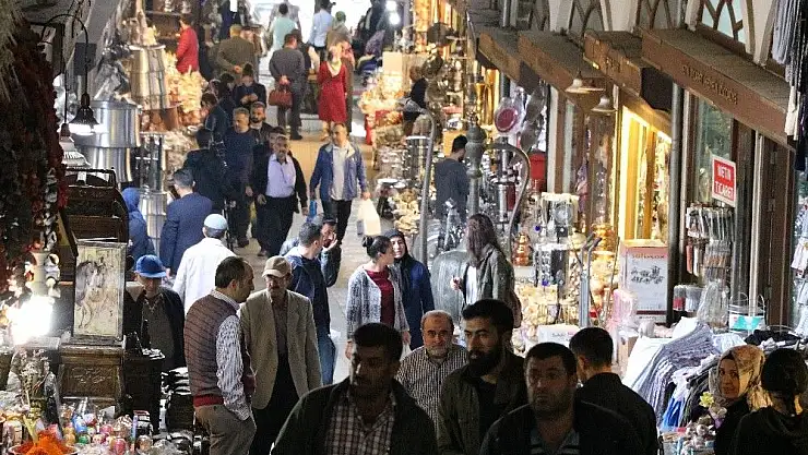 'Tarihi kapalı çarşı yarım asırdır canlılığını koruyor'