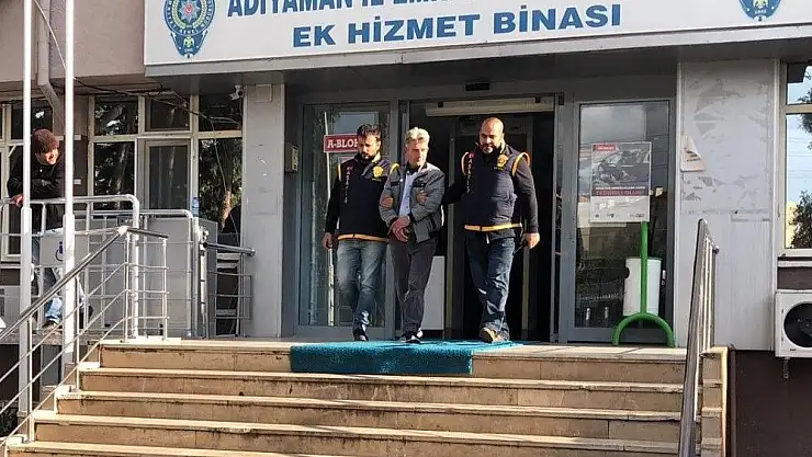 'Masanın üzerindeki cep telefonunu çalan şahıs yakalandı'