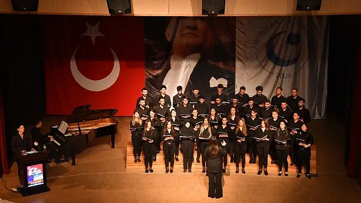 'Gazi Mustafa Kemal Atatürk vefatının 80. yılında üniversitede anıldı'