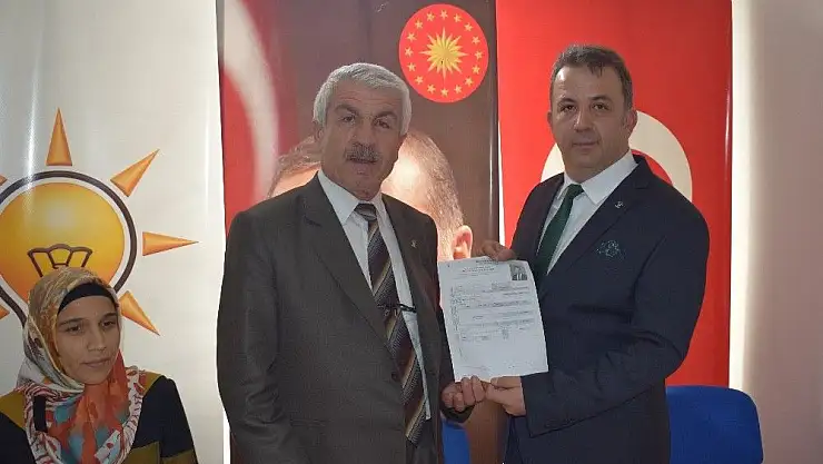 'İskenderoğlu, AK Parti´de Akçadağ´da aday adayı oldu'