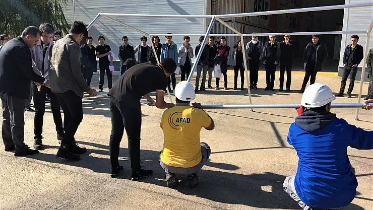 'AFAD, öğrencileri bilgilendirdi'