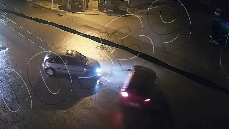 'Drift yaparken şehir polis kameralarına yakalandılar'