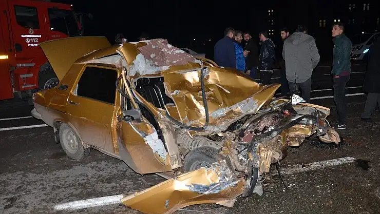 'Kağıt gibi ezilen otomobilden yaralı kurtuldu'