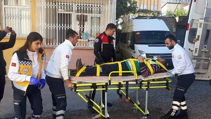 'Otomobil ile motosiklet çarpıştı: 1 Yaralı'