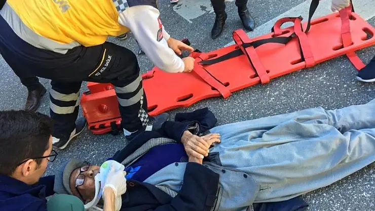 'Otomobil yayaya çarptı: 1 yaralı'