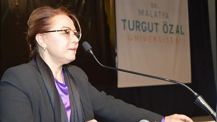 'Sinemanın emektarları öğrencilerle buluştu'