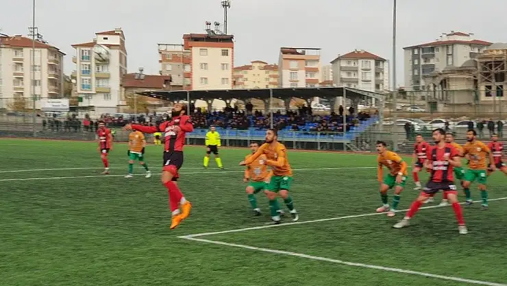 'Yeşilyurt Belediyespor, Elbistan´ı 2-0 yendi'