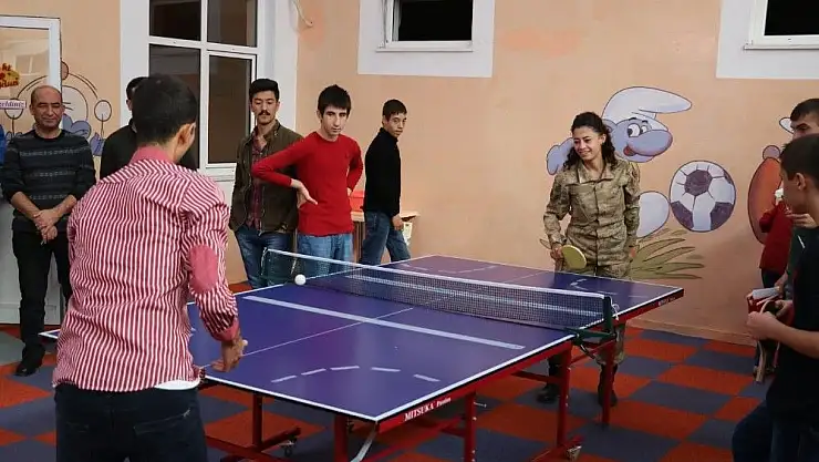 'Jandarma engellilerle bir araya geldi'