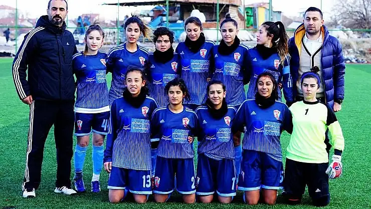 'Bayanlarspor 1 basamak geriledi'