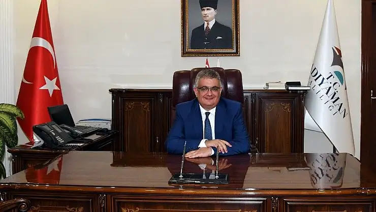 'Vali Pekmez´Den 10 Aralık Dünya İnsan Hakları Günü kutlaması'