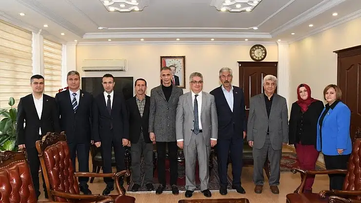 'İl İnsan Hakları Kurulu üyeleri, Vali Pekmez ile bir araya geldi'