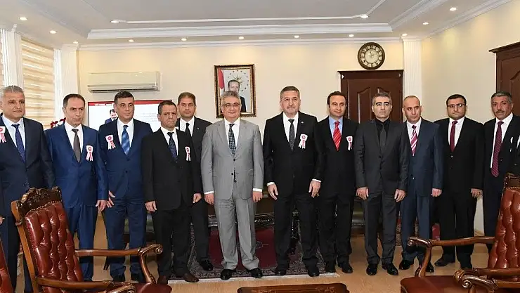 'Müdür Aslandere Vali Pekmez ile bir araya geldi'