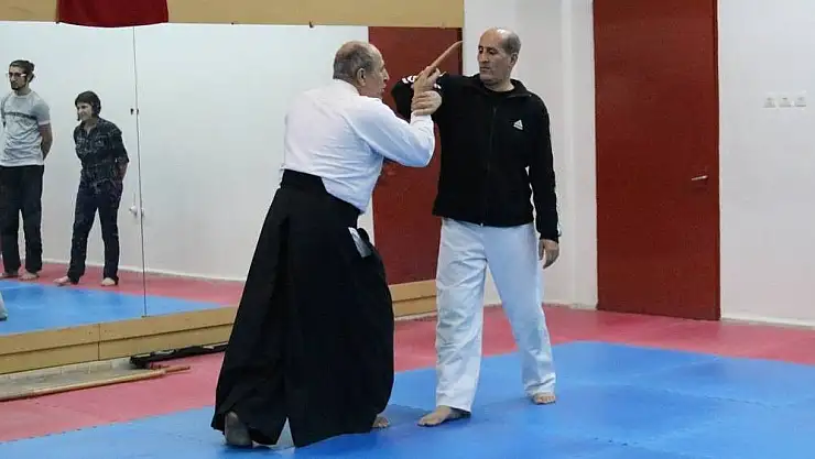 'Aikido eğitimi devam ediyor'