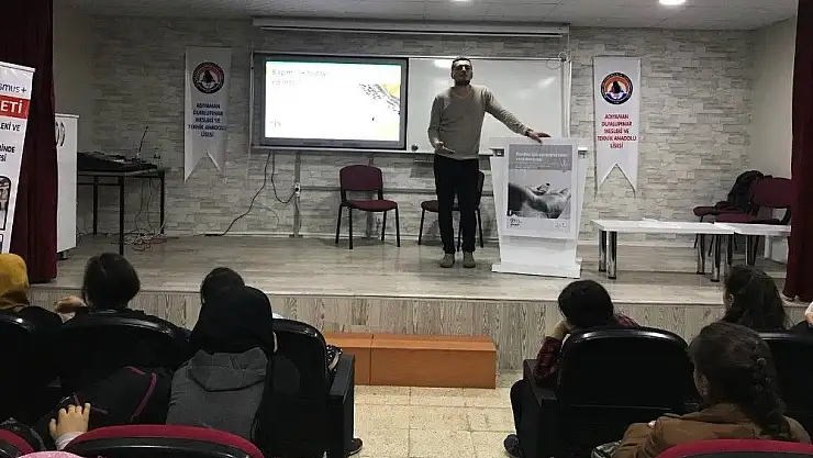 'Bağımlılıkla mücadele etkinlikleri sürüyor'