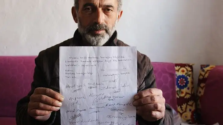 'Köyünde yaşadığını ispat etmeye çalışıyor'