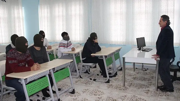 'Madde bağımlılarının yürek burkan ibretlik hikayeleri'