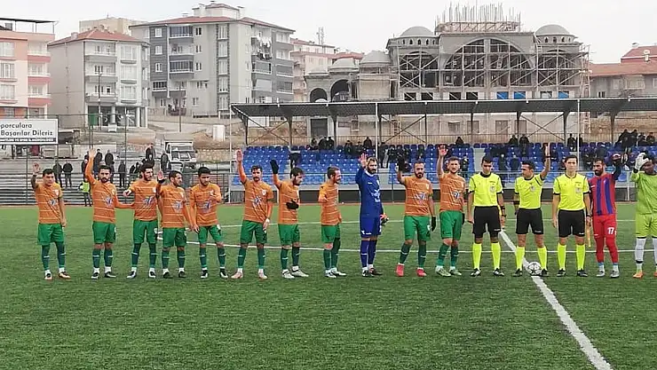 'Yeşilyurt Belediyespor´un ilk yarı performansı'