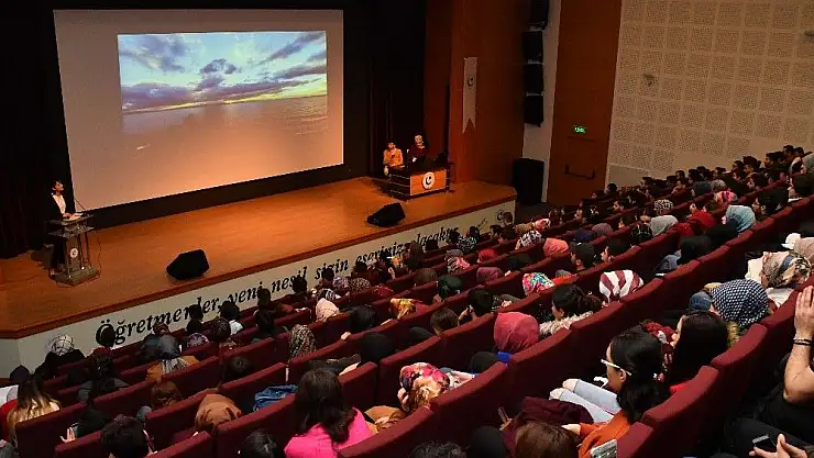 'Adıyaman Üniversitesinde ''Okyanustan Damlalar'' dinletisi'