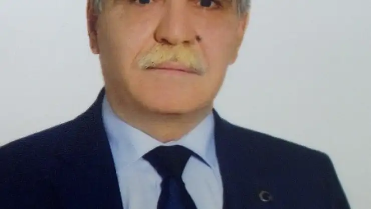 'Emekli otobüs şoförü yolculuk yaptığı otobüste öldü'