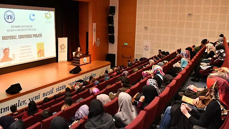 'Adıyaman Üniversitesinde Şair Ali Emre söyleşisi yapıldı'